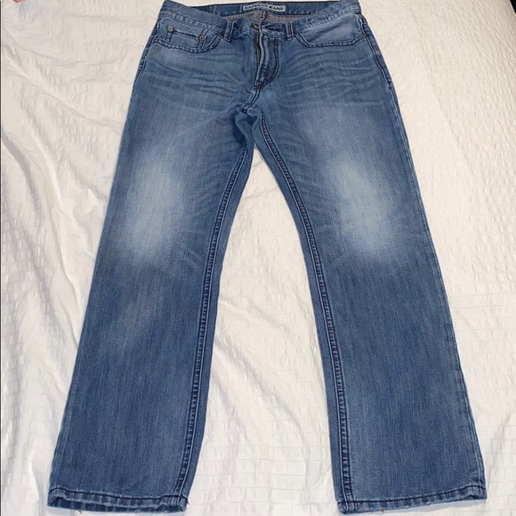 Express Straight Leg Jean - Picture 4 of 7